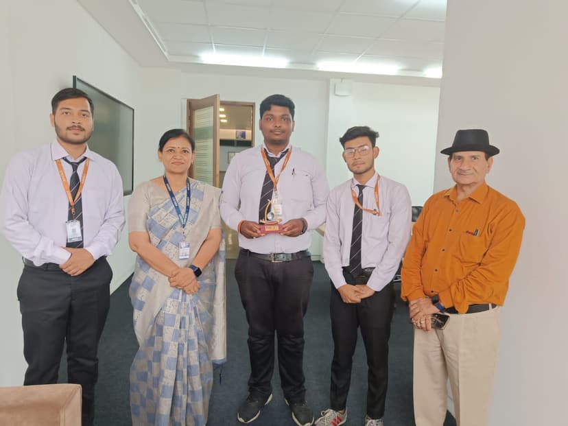 Indibus Moment 26